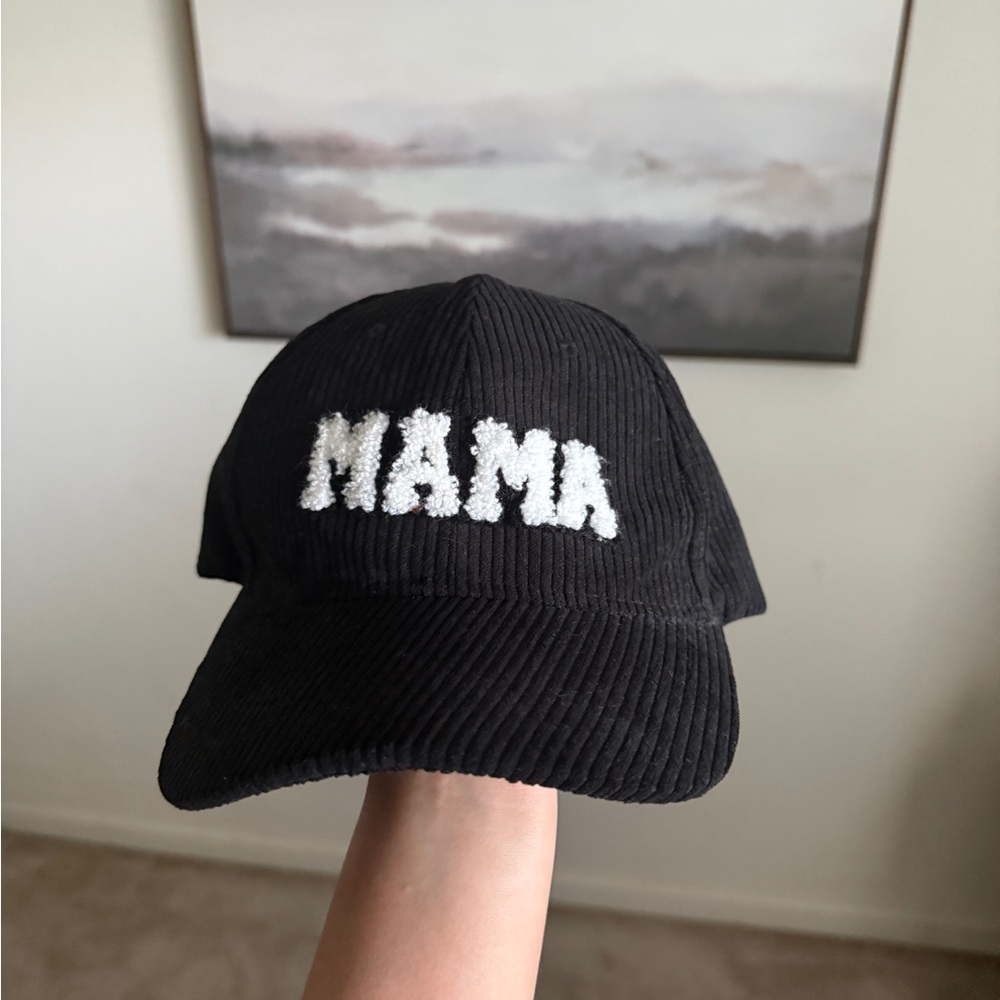 Black 'MAMA' Hat